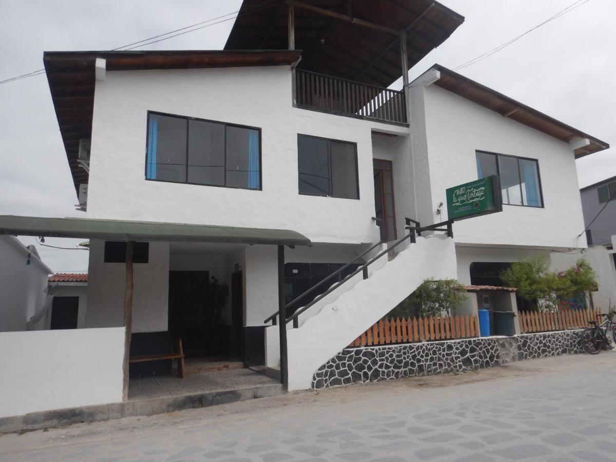 Hotel La Gran Tortuga - ᯤ Starlink Puerto Villamil Exterior foto