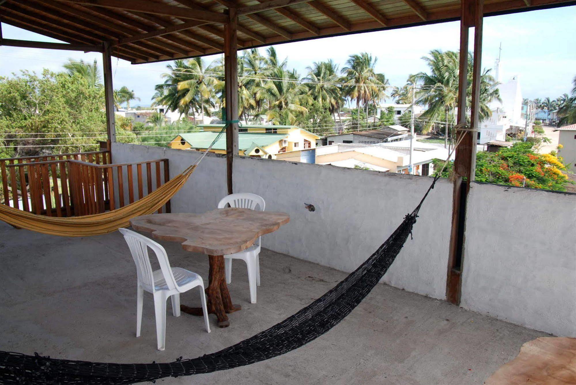Hotel La Gran Tortuga - ᯤ Starlink Puerto Villamil Exterior foto